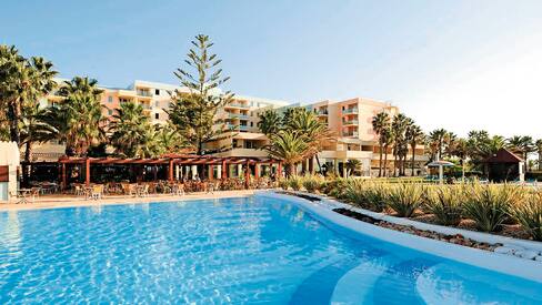 Pestana Viking Beach Golf Resort In Porches Tui Co Uk