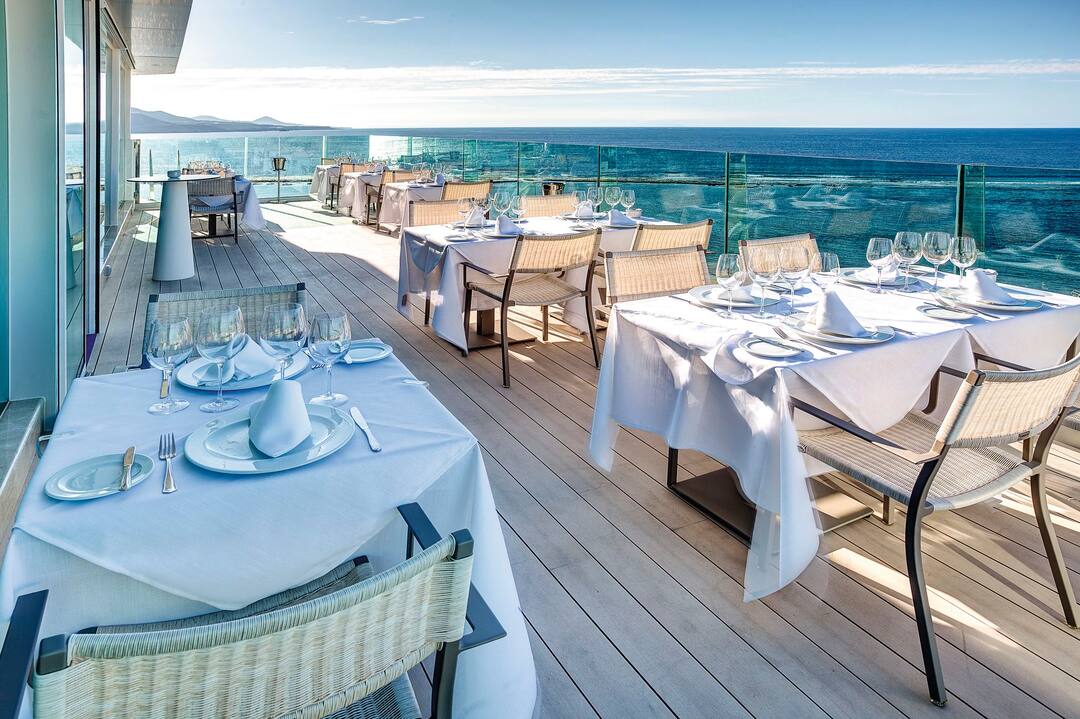 Hotel Reina Isabel In Las Palmas Tui Co Uk