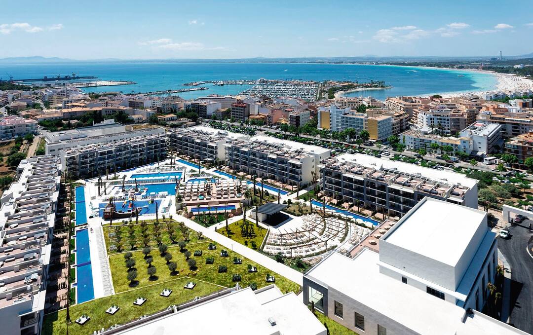 Zafiro Palace Alcudia In Alcudia TUIHolidays ie zafiro-palace-alcudia-in-alcudia-tuiholidays-ie
