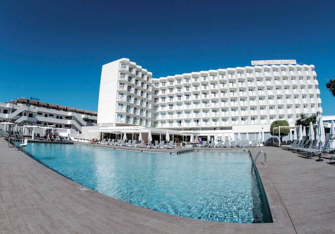 Hotel Delfin Azul In Alcudia Tui Co Uk