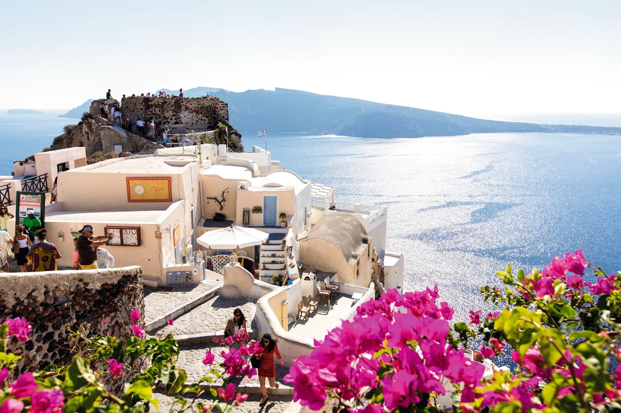 A view over Oia, Santorini.
