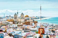 Cádiz, Spain | Cádiz Cathedral in the background