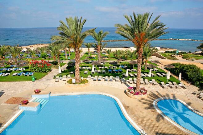St George Gardens Family Club In Paphos Tuiholidays Ie