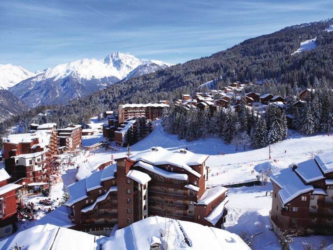 La Tania Ski La Tania Ski Resort Crystal Ski la-tania-ski-la-tania-ski-resort-crystal-ski