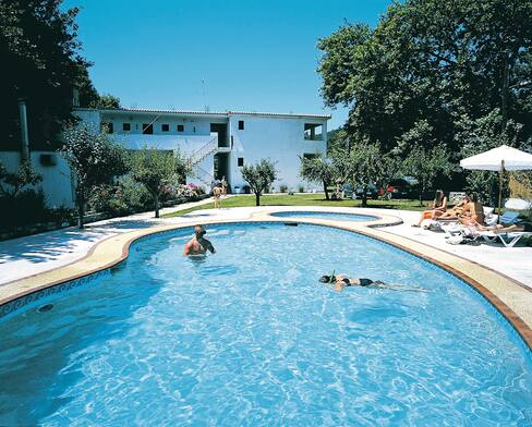 Prekas Studios and Bungalows