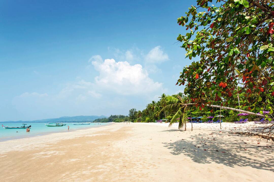 Nang SibSong beach