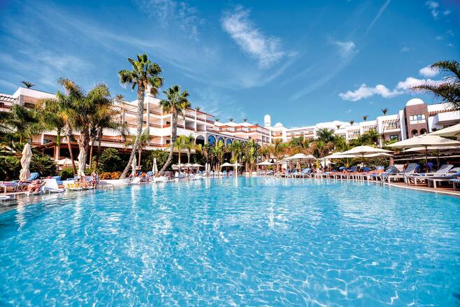 Princesa Yaiza Suite Hotel Resort In Playa Blanca Tui Holidays
