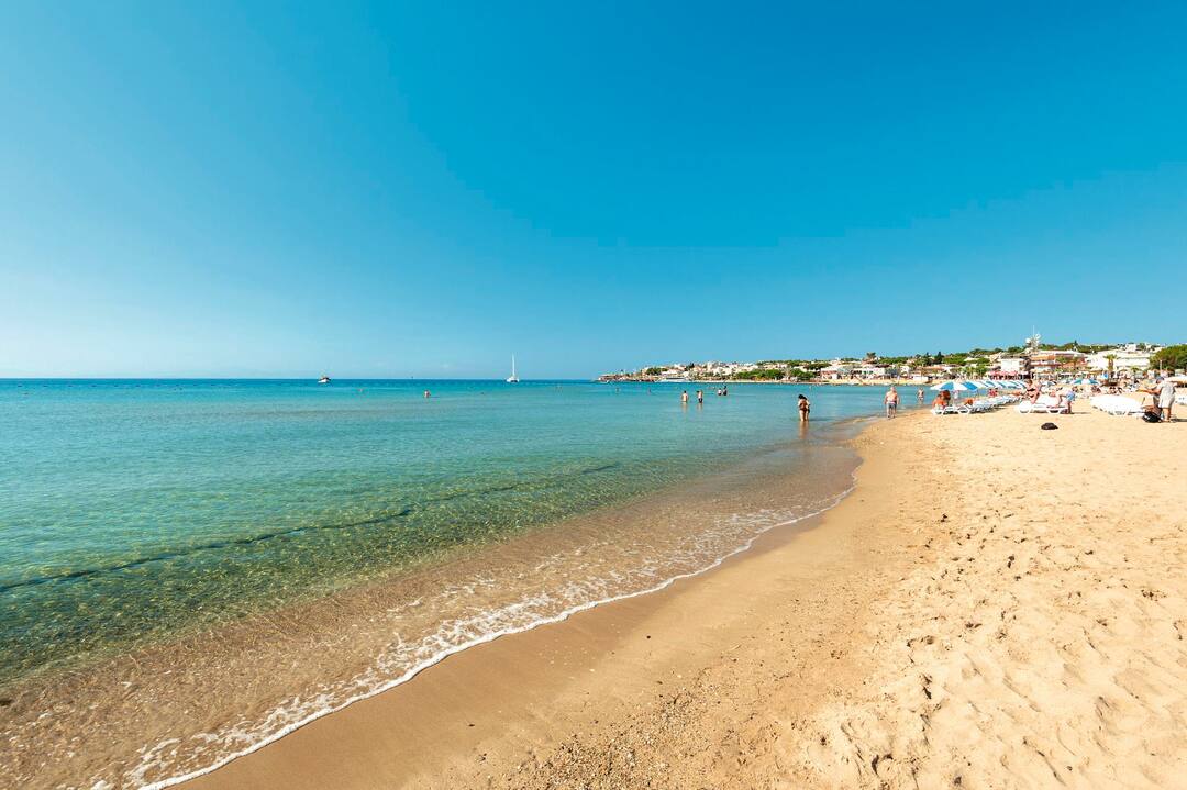 Beach, Altinkum, Turkey