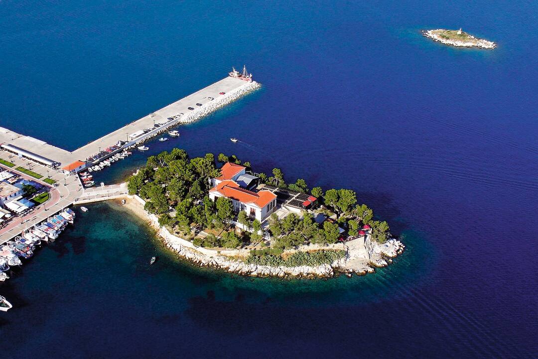 Bourtzi, Skiathos