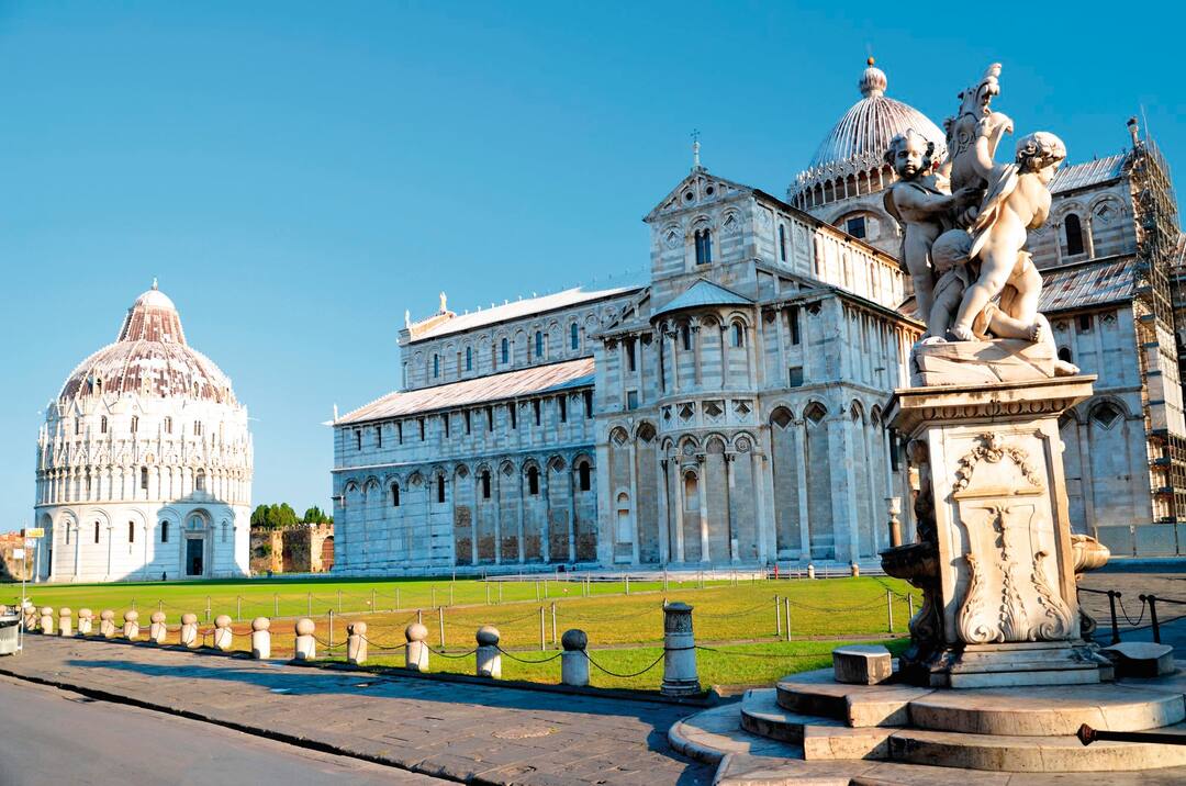 The Statue of Angels on Square of Miracles, Pisa, Italy