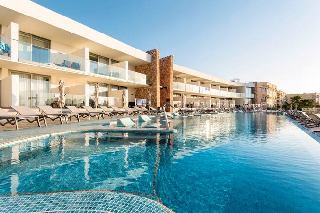 The Suite Life On Deck Complete Torrent The Suite Life On Deck Complete Torrent