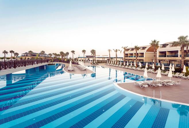 tui magic life jacaranda in side tui