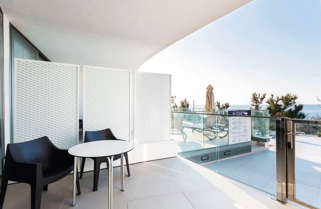 Tui Blue Aura In Port Des Torrent Tuiholidays Ie