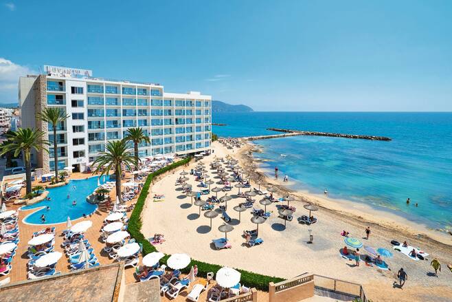 Hotel Levante In Cala Bona Firstchoice Co Uk