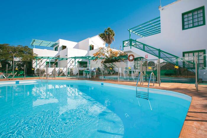 Celeste Apartments in Costa Teguise | TUI.co.uk