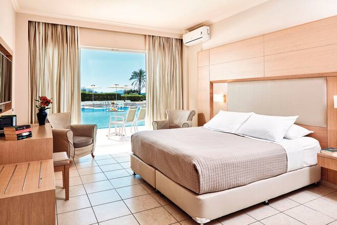 Hotel Atlantica Portobello Royal In Helona Beach Tuiholidays Ie