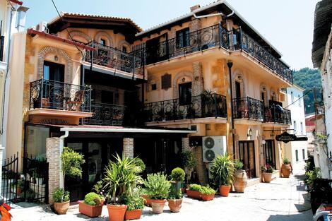 Hotel Acropol In Parga Town Tui Co Uk