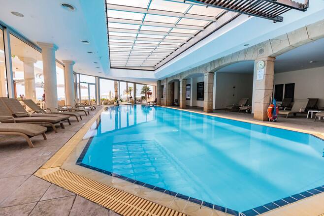 Alexander The Great Beach Hotel In Paphos Tui Co Uk