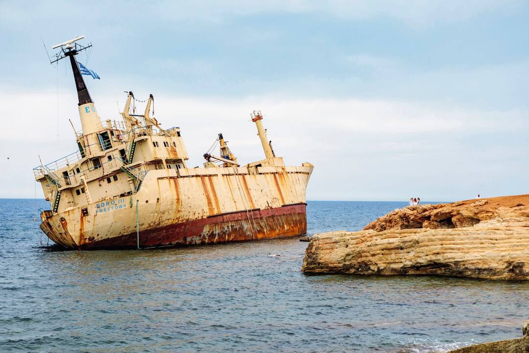 Shipwreck, Edro 3, Seacaves, Pathos, Cyprus