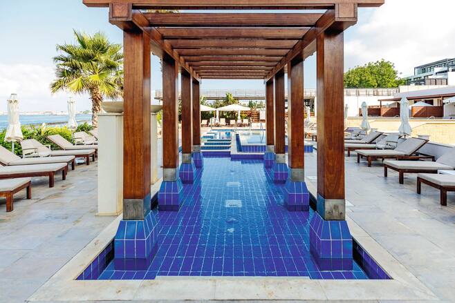 Alexander The Great Beach Hotel In Paphos Tui Co Uk