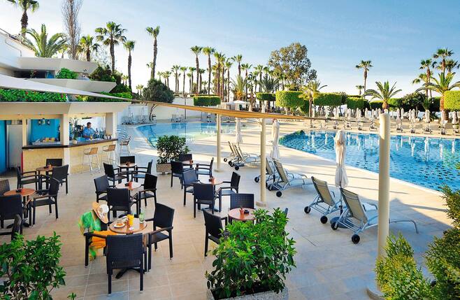 Elias Beach First Choice