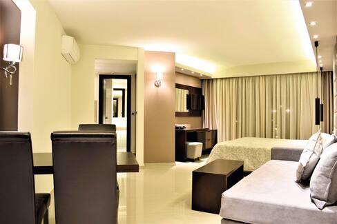 Mike S Hotel Apartments In Maleme Firstchoice Co Uk