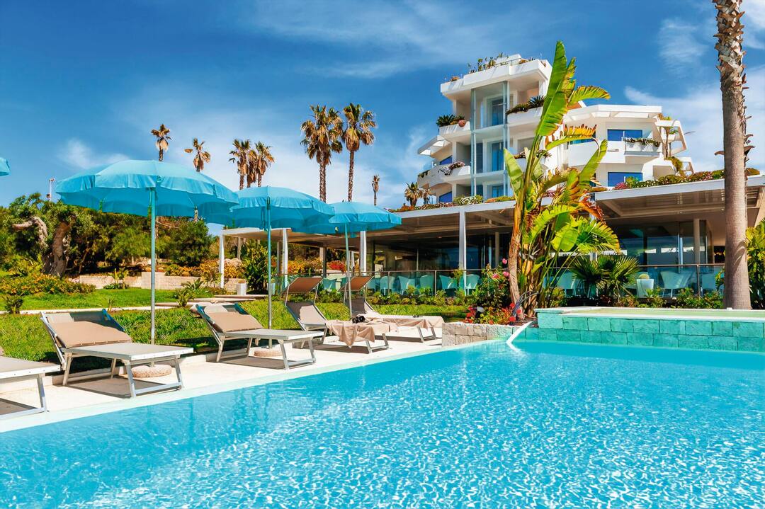 Hotel Acacia Palace In Marina Di Ragusa Tui Co Uk