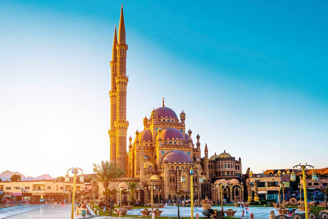 Al Mustafa Mosque in the Old Town of Sharm El Sheikh, Egypt