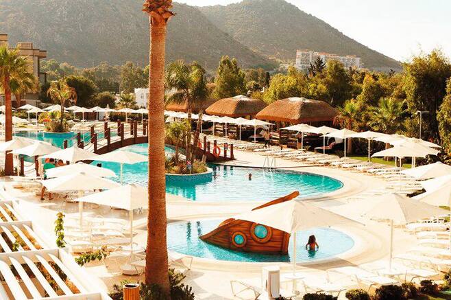 Bellazure Hotel In Akyarlar Tui Co Uk