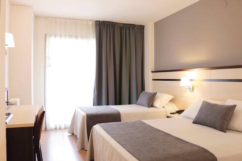Hotel Golden Port Salou Spa In Salou Tuiholidays Ie