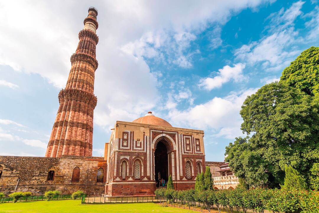 Icons of India - Tigers and the Taj Mahal