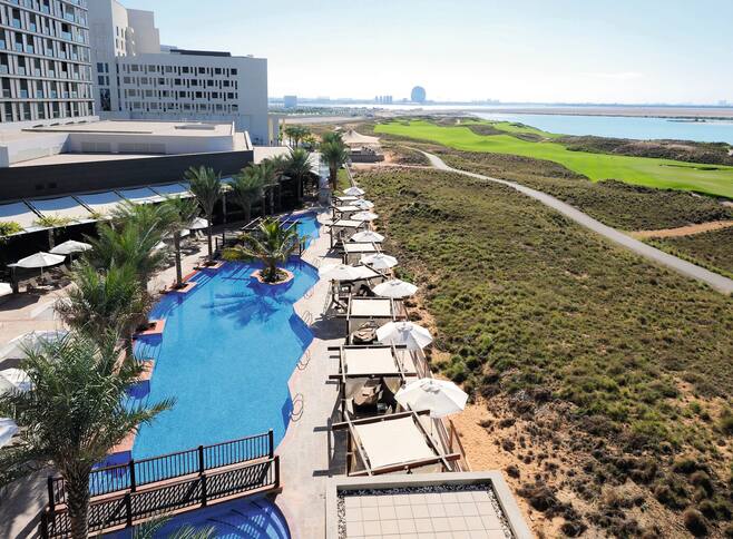 Radisson Blu Hotel Abu Dhabi Yas Island In Abu Dhabi Tui Co Uk