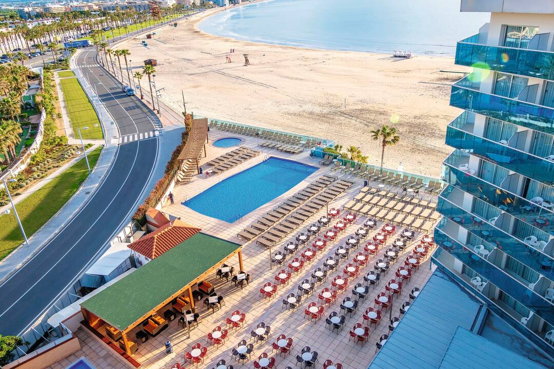 Golden Donaire Beach In La Pineda FirstChoice co uk golden-donaire-beach-in-la-pineda-firstchoice-co-uk