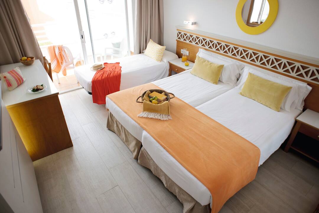 TUI SUNEO Santa Ponsa in Santa Ponsa | TUI.co.uk