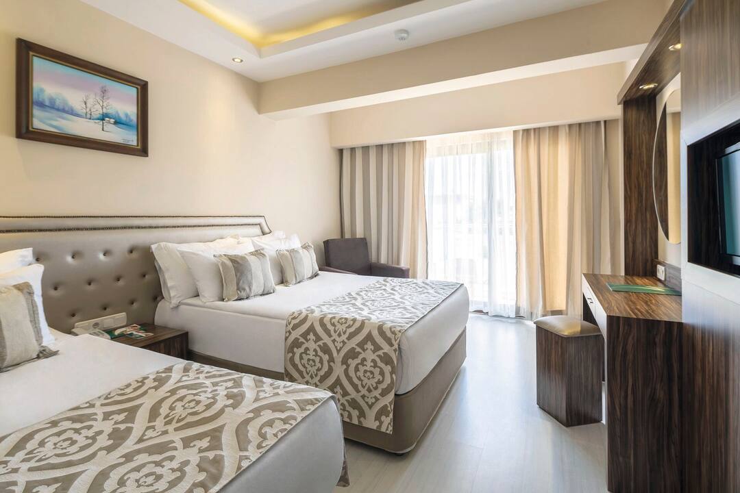 Club Hotel Turan Prince World