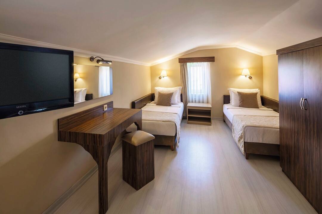 Club Hotel Turan Prince World in Side | TUI.co.uk