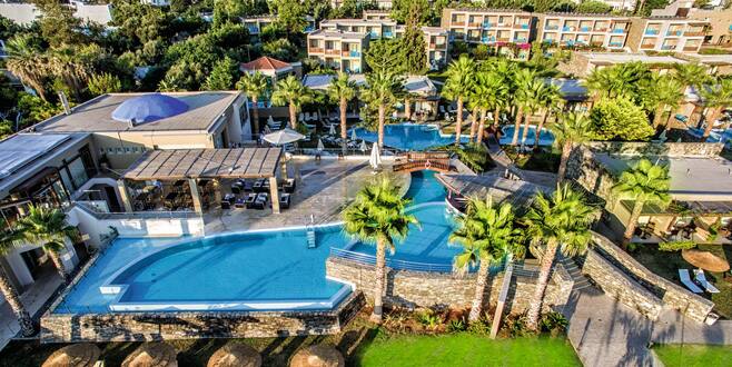 Blue Sea Beach In Stalis Crete Tui Co Uk