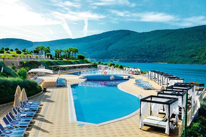 La Blanche Island In Guvercinlik Tui Co Uk