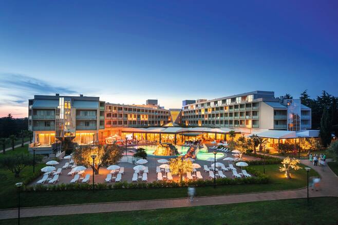 Aminess Maestral Hotel In Novigrad Tui Co Uk