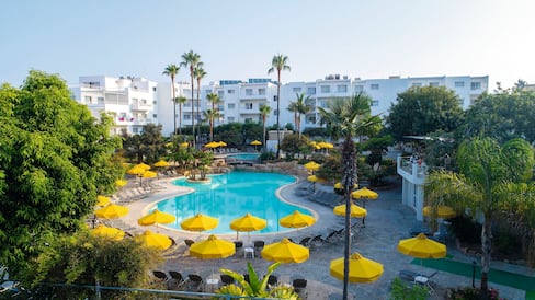 Mayfair Gardens Apartments