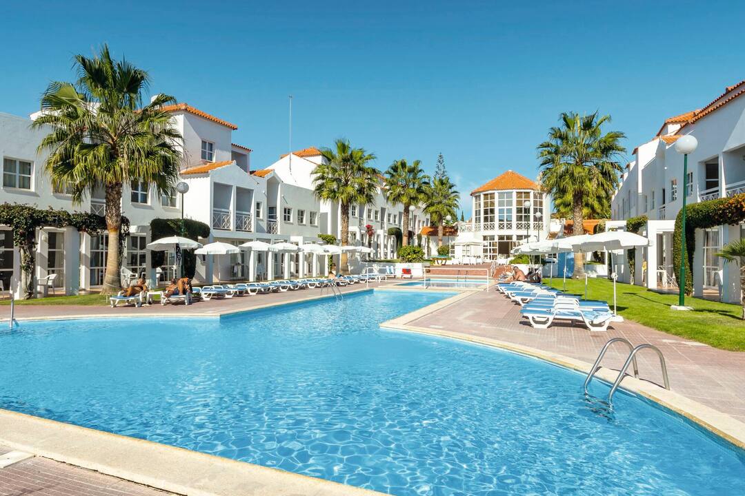 Ouratlantico Apartments