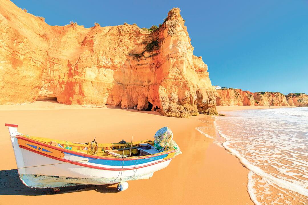 Praia Da Rocha, Portugal