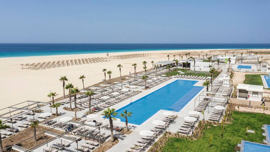 TUI Cape Verde Late Deals - Late Deals and Last Second Holidays 2025 /2025