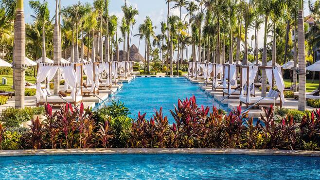 Secrets Royal Beach Punta Cana in Bavaro | TUI.co.uk Secrets Royal Beach Punta Cana in Bavaro | TUI.co.uk