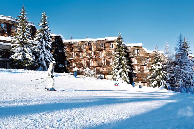 TH Pila Pila Crystal Ski