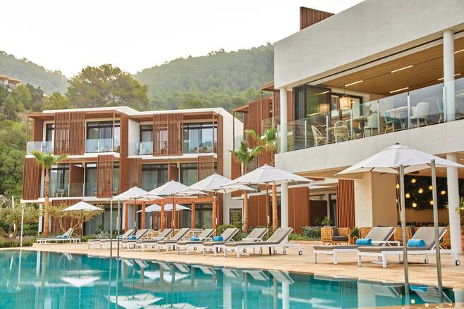 Cala San Miguel Ibiza Resort, Curio Collection By Hilton 1 photo 2