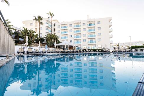 Vrissaki Hotel Apartments