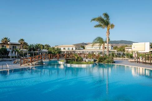 Natura Village Hotel & Spa