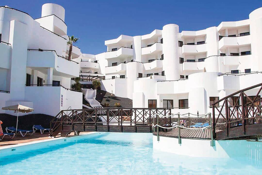 TUI Holidays 2025 - Summer 2025 TUI Holidays Now On Sale