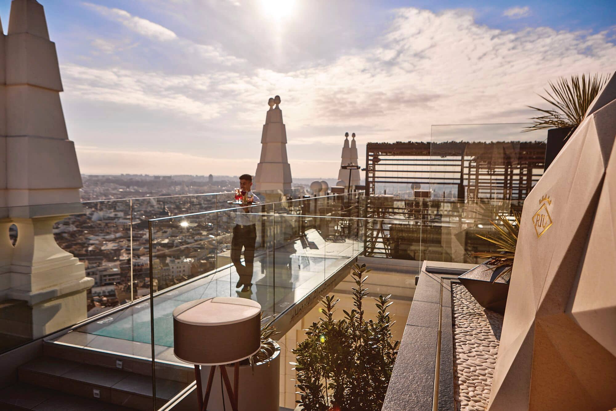 Overview of Platinum hotel brands
